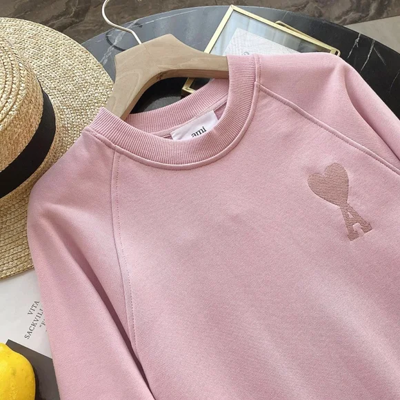 🍃🍃 AMI casual hoodie🍎🍎 - Picture 2 of 7